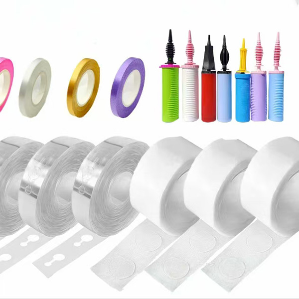 Welke accessoires zijn nodig om mijn eigen ballonboog te maken?