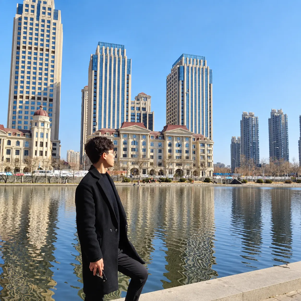 Telles Li After-Sales Service Manager responsible for wholesale balloon order review